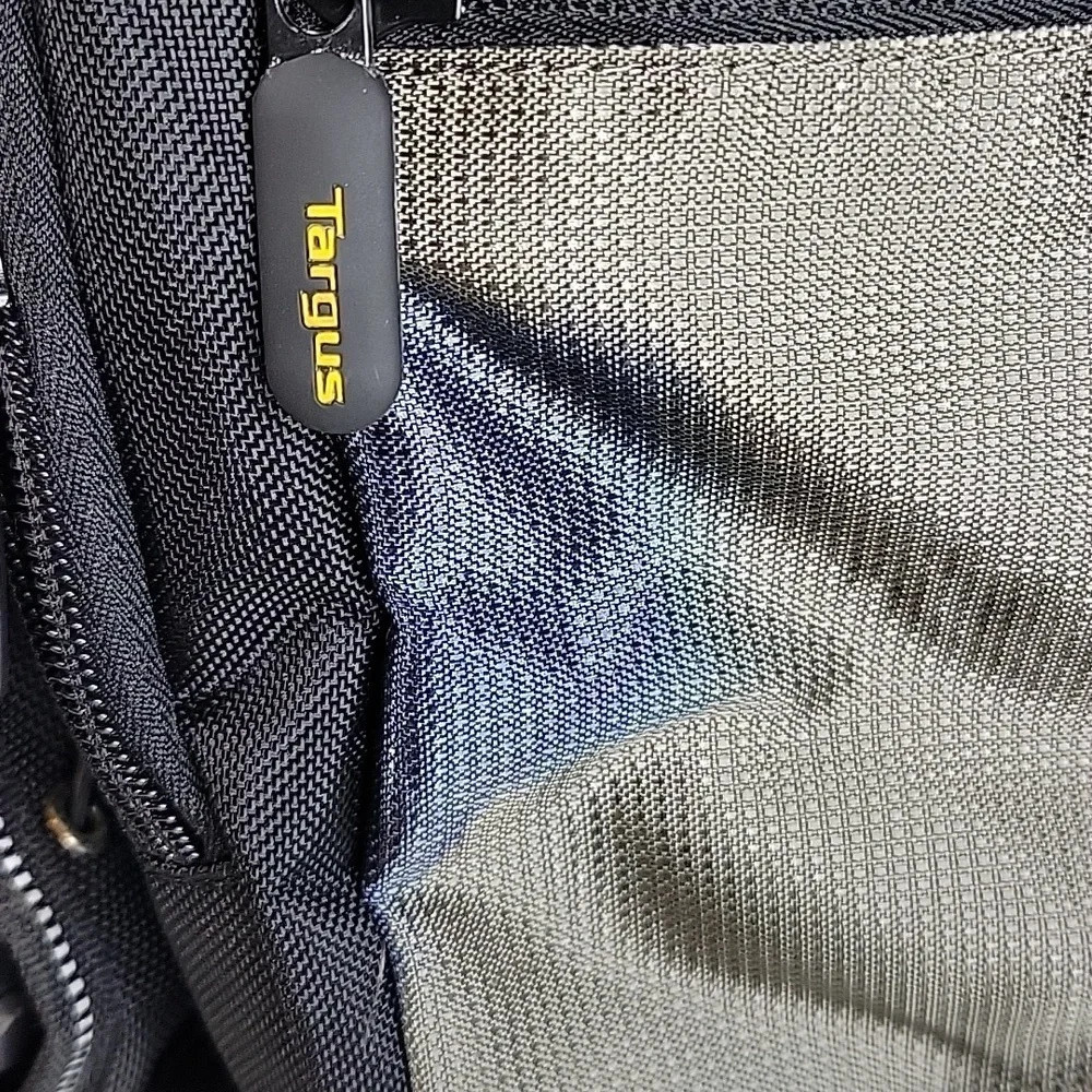 TARGUS Black and Gray Backpack‎